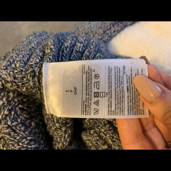 🔥Banana Republic long sweater pattern S - Picture 6 of 6